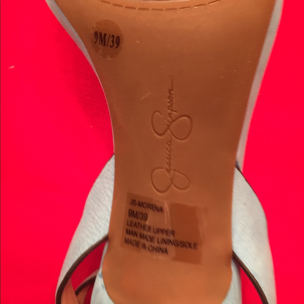 Shoes - Picture 5 of 5